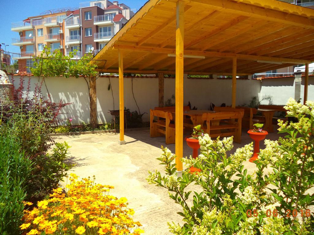 Sveti Georgi Guest House سوزوبول المظهر الخارجي الصورة